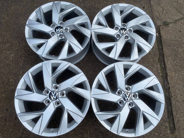 4db gyri 18" VW Tiguan [Frankfurt] alufelni. (4160)